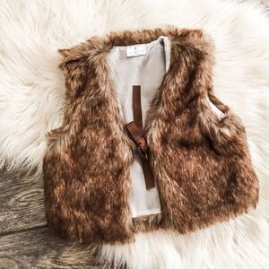 Little Girls Brown Fur Vest Size Large